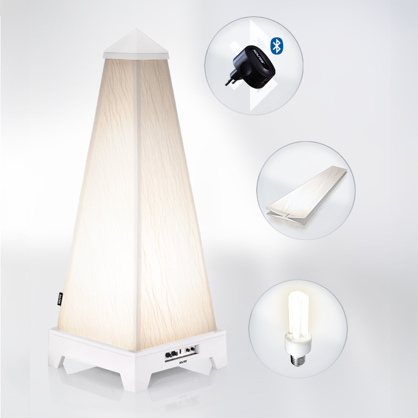 XOUNTS Starterkit mit weißer Basis, inklusive der Zubehörteile: Pure Glow Style Cover für einen eleganten, modernen Look, energieeffiziente LED-Glühbirne für stimmungsvolle Beleuchtung und Bluetooth-Modul für kabelloses Musikstreaming. Dieses All-in-One-Sound- und Lichtsystem ist perfekt, um jeden Raum mit hochwertigem Klang und individuell anpassbarer Beleuchtung aufzuwerten