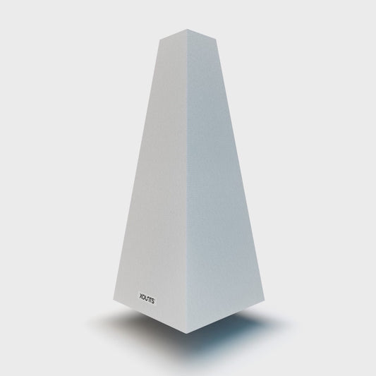 XOUNTS 360-Grad Stereo Soundsystem mit Style Cover Essential Moon – stilvoller Design Lautsprecher in zartem Mondweiß für ein minimalistisches Wohnambiente und einzigartigen Raumklang