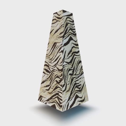 XOUNTS 360-Grad Stereo Soundsystem mit Style Cover Zebra by Anni Carlsson – exklusiver Design Lautsprecher mit wildem Zebramuster für ein auffälliges, stilbewusstes Wohnambiente
