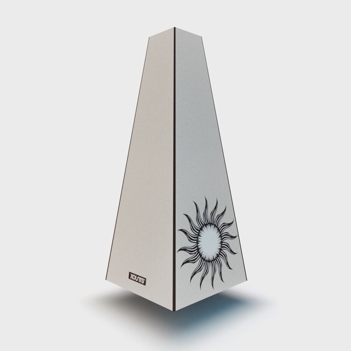 XOUNTS 360-Grad Stereo Soundsystem mit Style Cover Sahara Sun aus der Abstract Kollektion – minimalistischer Design Lautsprecher in Sandoptik mit schwarzer Sonnenillustration für ein ruhiges, stilvolles Wohnambiente