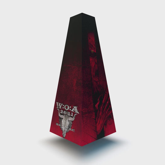 XOUNTS Soundsystem mit Wacken „Zombie“ Style Cover – düsteres Festival-Design mit rotem Hintergrund, gruseligem Zombie-Motiv und W:O:A 2021 Logo.