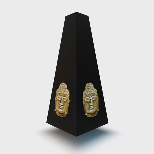 Das XOUNTS StyleCover Buddha Gold aus der Classic Kollektion vereint spirituelles Design mit kraftvollem Klang. Die goldenen Buddha-Motive auf tiefschwarzem Hintergrund bringen Ruhe, Achtsamkeit und ein edles Flair in deinen Raum. Dieses Design ist ideal für alle, die mit ihrem XOUNTS Soundsystem nicht nur großartigen Sound, sondern auch eine friedvolle Atmosphäre schaffen möchten.