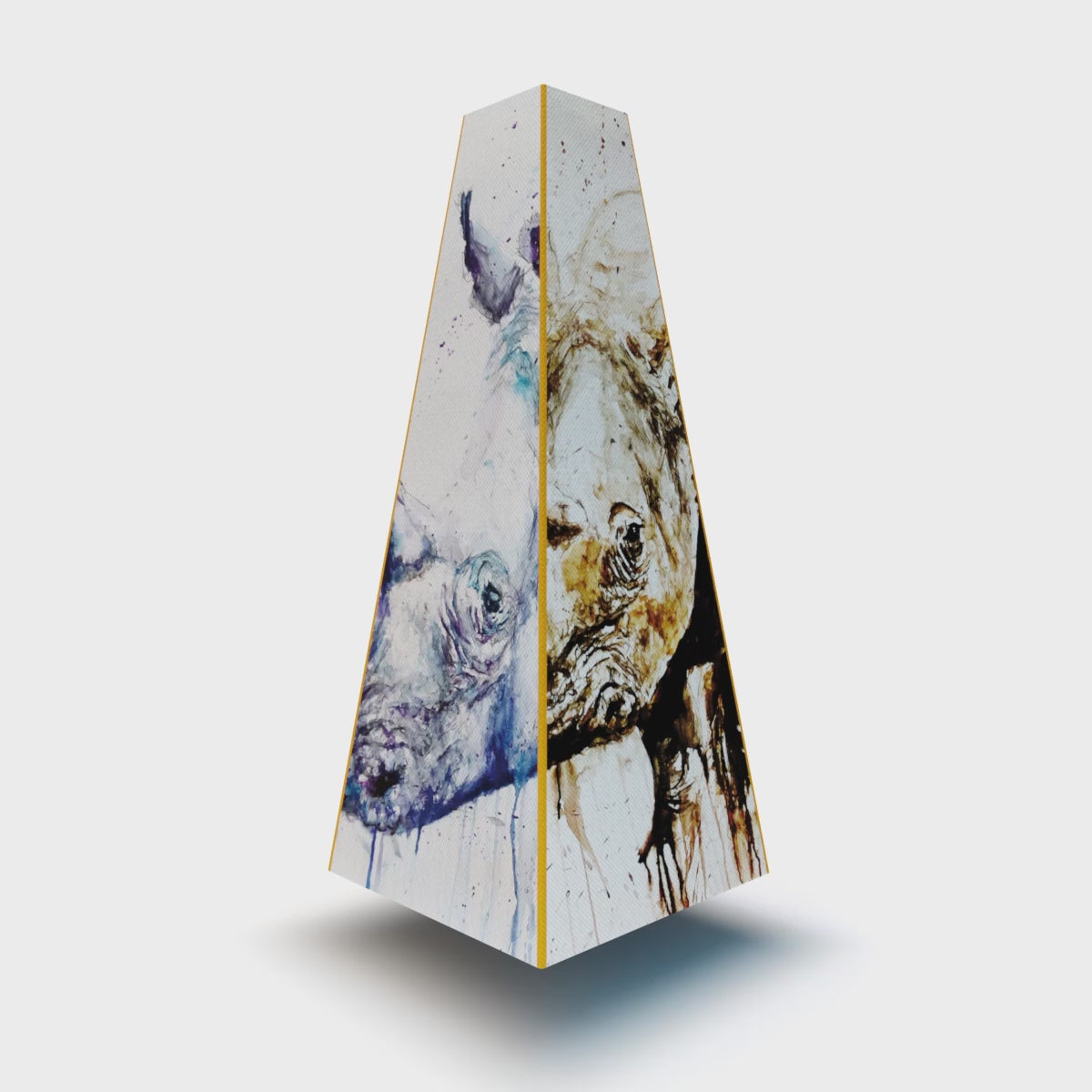 XOUNTS Soundsystem mit Rob Prior „Nature’s Titan“ Style Cover – künstlerisches Design mit expressiver Nashorn-Illustration vom renommierten Pop-Art-Künstler Rob Prior.