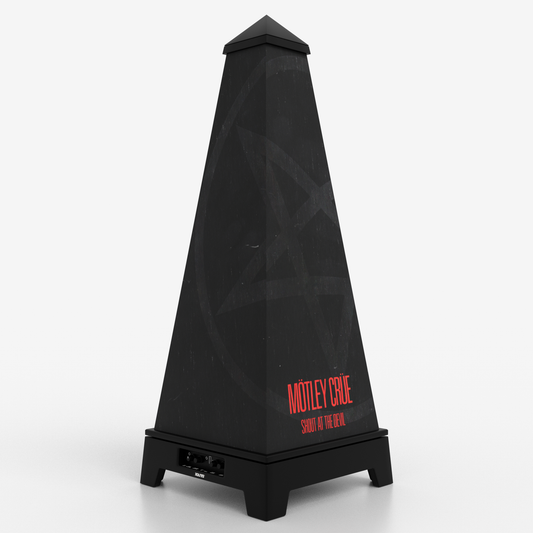 XOUNTS Soundsystem schwarz mit Mötley Crüe Devil Style Cover – dunkles Design mit Pentagramm und rotem Bandlogo.