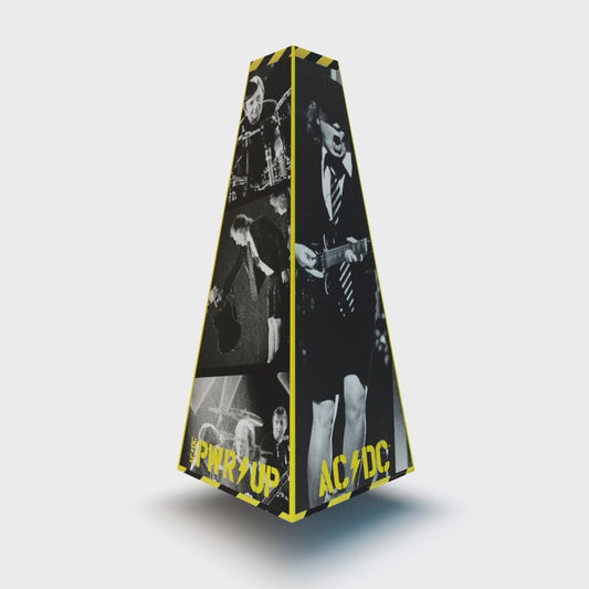 XOUNTS Soundsystem mit AC/DC Style Cover Live – rockiger Design Lautsprecher mit offizieller AC/DC-PWR/UP  für Musikfans und energiegeladenes Wohnambiente