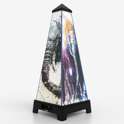 XOUNTS Style Cover – Rob Prior Savannah Guardians (schwarze Base), Elefanten-Artwork in aquarellartigem Stil.