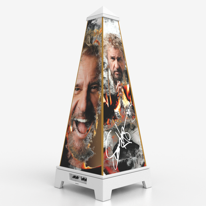 XOUNTS Soundsystem Sammy Hagar Edition – Signed Style Cover in Weiß mit Porträt, Flammen und original Sammy-Hagar-Signatur