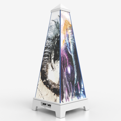 XOUNTS Style Cover – Rob Prior Savannah Guardians (weiße Base), Elefanten-Design in künstlerischer Mixed-Media-Optik.